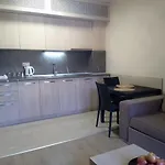 Golden Sands Hotel شقة