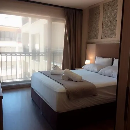 Aparthotel Golden Sands Hotel